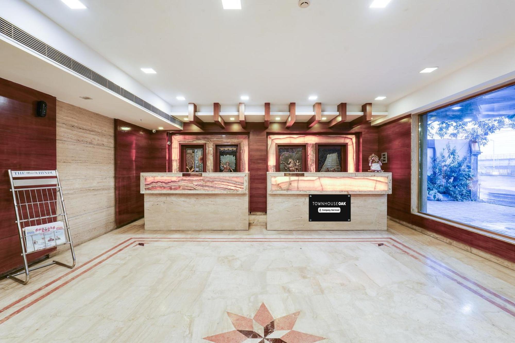 Super Townhouse Oak Alandur Near Chennai Airport Formerly Vijay Park Экстерьер фото